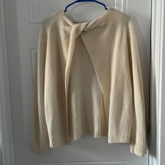Theory Cream Colored Cashmere Twylina Open Back Sweater - Picture 3 of 6